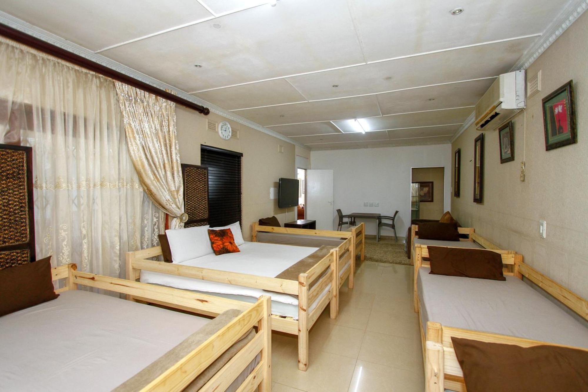 Umhlanga Self Catering Guest House Durban Dış mekan fotoğraf